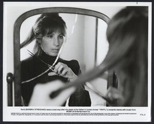 BARBRA STREISAND in Yentl '83 CUTTING HAIR MIRROR
