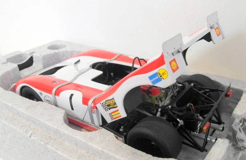 Autoart escala 1/18 diecast 86971 Porsche 908/02 Watkins Glen 1969 Redman Siffert Foto 3 de 4