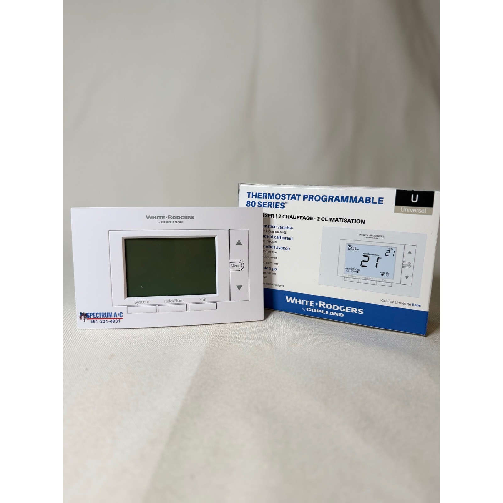 1f85u-22pr 2h/2c Universal White