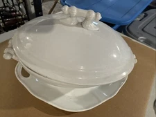 Beautiful Vintage Soup Tureen Ironstone William Flentyke 1800’s