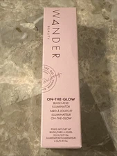 Wander Beauty On-The-Glow Blush and Illuminator in STRAWBERRY / Nude Glow