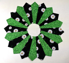 A DAISY A DAY DRESDEN CIRCLES