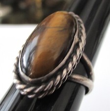 Vintage Sterling Silver Tigers Eye Oval Cabochon Ring Rope Bezel Split Shank 925