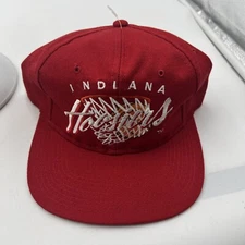 RARE VINTAGE YOUNGAN INDIANA HOOSIERS BASKETBALL RED SNAPBACK HAT