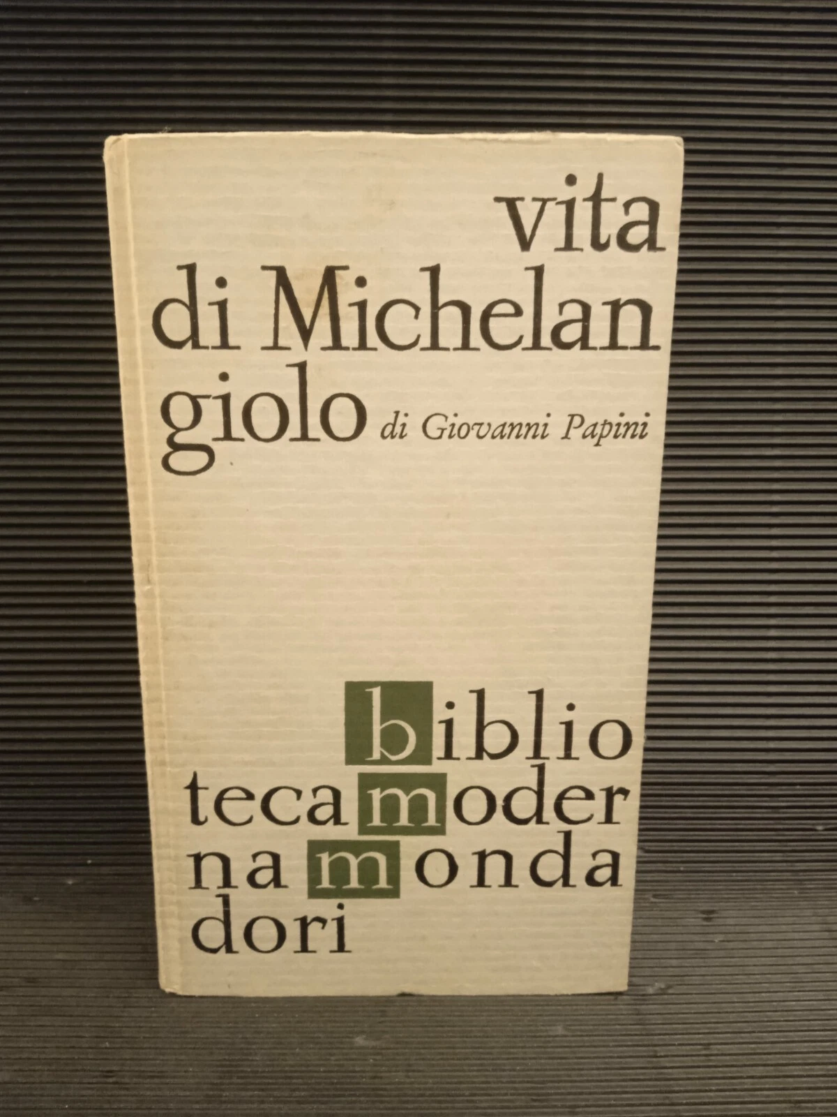 Foto 1 di 2