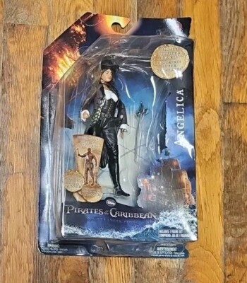 PIRATES CARIBBEAN ANGELICA STRANGER TIDES GUNNER DISNEY TOY DOLL ACTION FIGURE