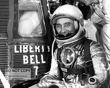 GUS GRISSOM ASTRONAUT PREPARES TO ENTER LIBERTY BELL 7  8X10 NASA PHOTO (EP-012)