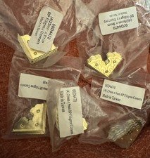 NEW  35 FILIGREE BRASS DECORATIVE PROTECTIVE CORNERS-25MM X 9MM