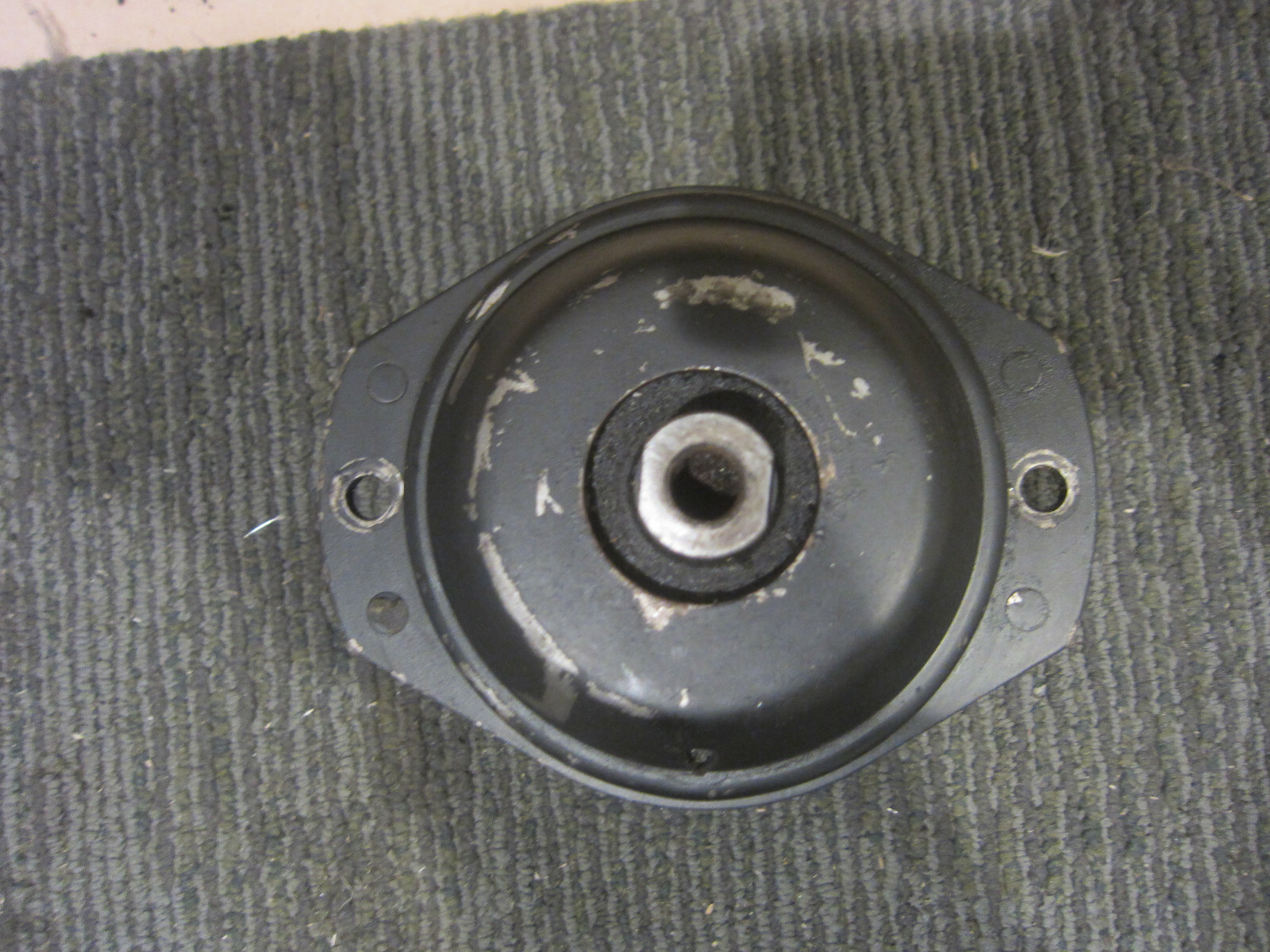 Ferrari 208, 308, 328, Mondial - Motor Mount - P/N 106034