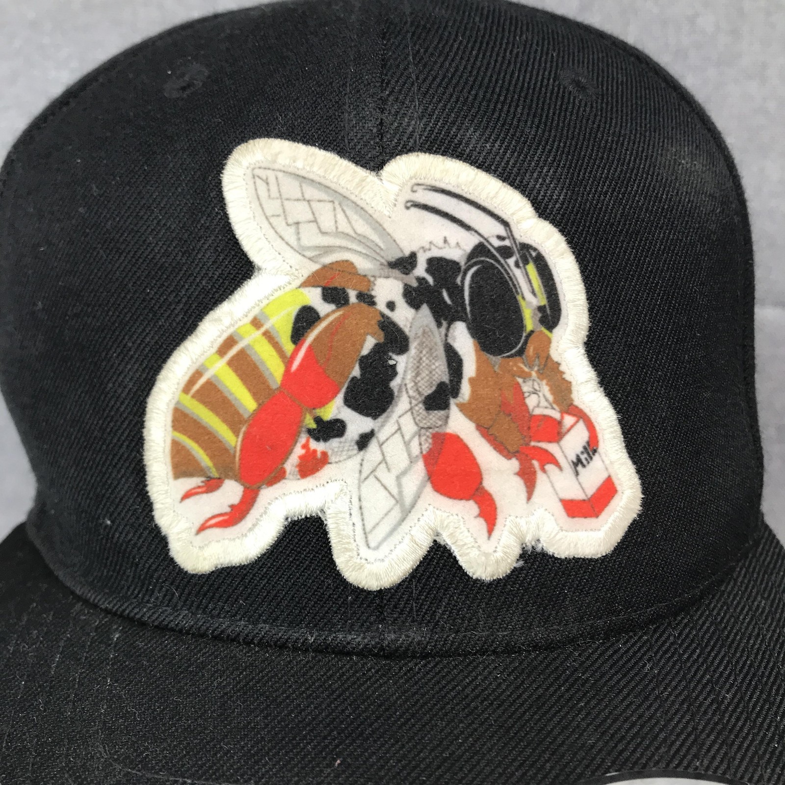 Bee Patch Hat Cap Snap Back Black Green Graphic I… - image 3