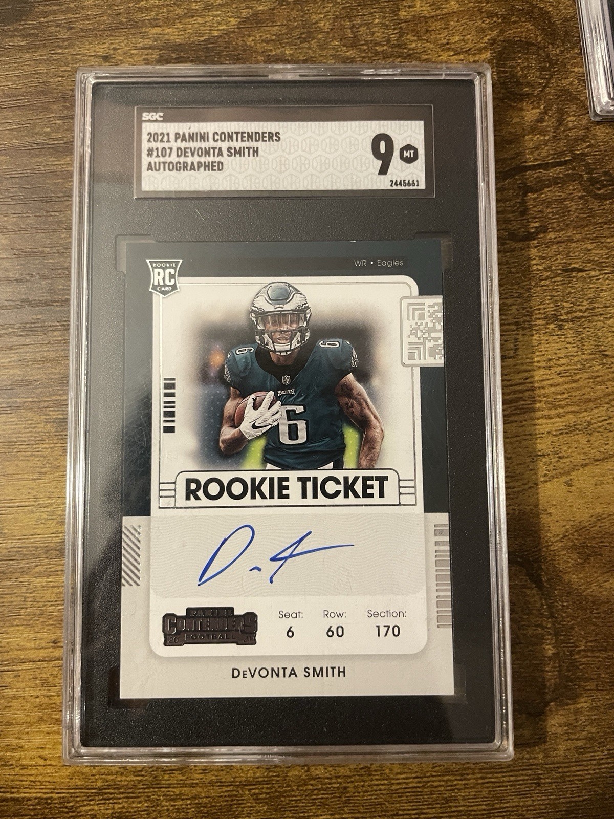 Panini 2021 Contenders DeVonta Smith Eagles #107 Rookie Ticket Auto SGC 9