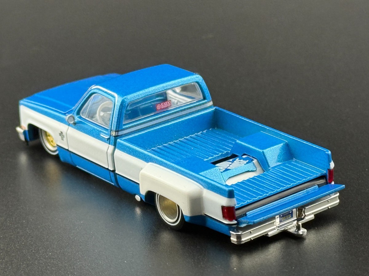 Kaido House x Mini GT Chevy Silverado Dually Vintage Spec V1 #192