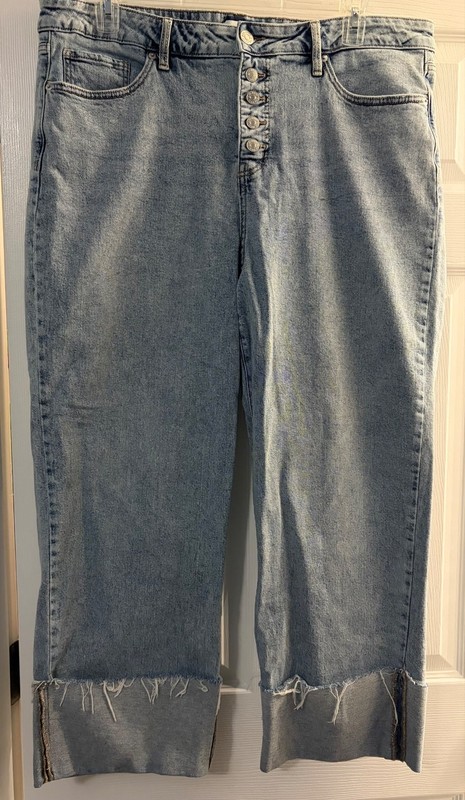 Ava& Viv BlueJeans 18 Straight Retro Style Tacked Roll Cuffs
