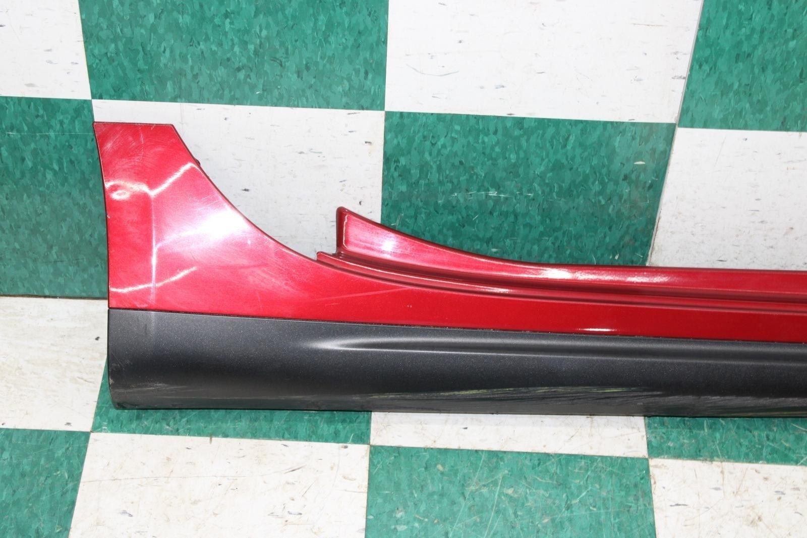 Maserati Ghibli 2014-2019 RIGHT Rocker molding