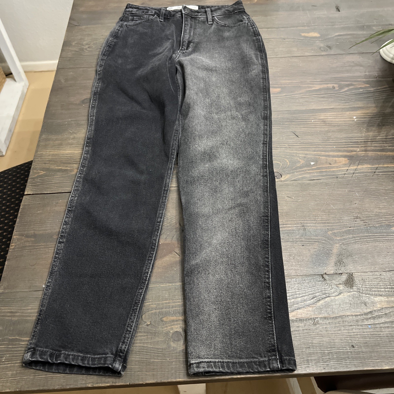 Hollister Womens Jeans Size 00R  Ultra High Rise Mom Jean Black W23 L27 Raw Hem