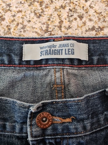 Vintage Wrangler Jeans size 36x24 - Picture 2 of 7