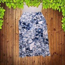 Cato womens skirt size L pull on wide elastic band white with blue floral prints