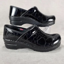 Sanita Signature  Danish Design Clogs Women Size EU 38 US 7 Black Patent Leather