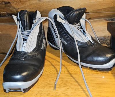 ALPINA TR-25L Nordic Ski Boots EU 40 Black/Grey Cross Country Ski Classic Boots