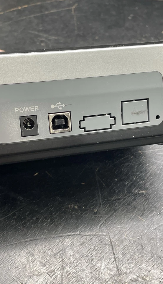 StarTech USB 2.0 SATA/IDE HDD Docking Station UNIDOCK2U External HDD Adapter - Image 4 of 4