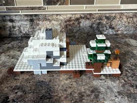 Lego Minecraft 21120 & 21134 The Snow Hideout & Waterfall Base w/ All Manuals