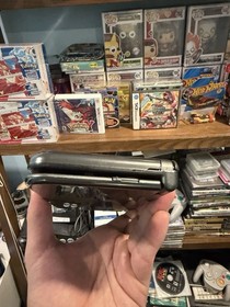 NEW Nintendo 3DS XL LL  Region Free+  128GB & Charger