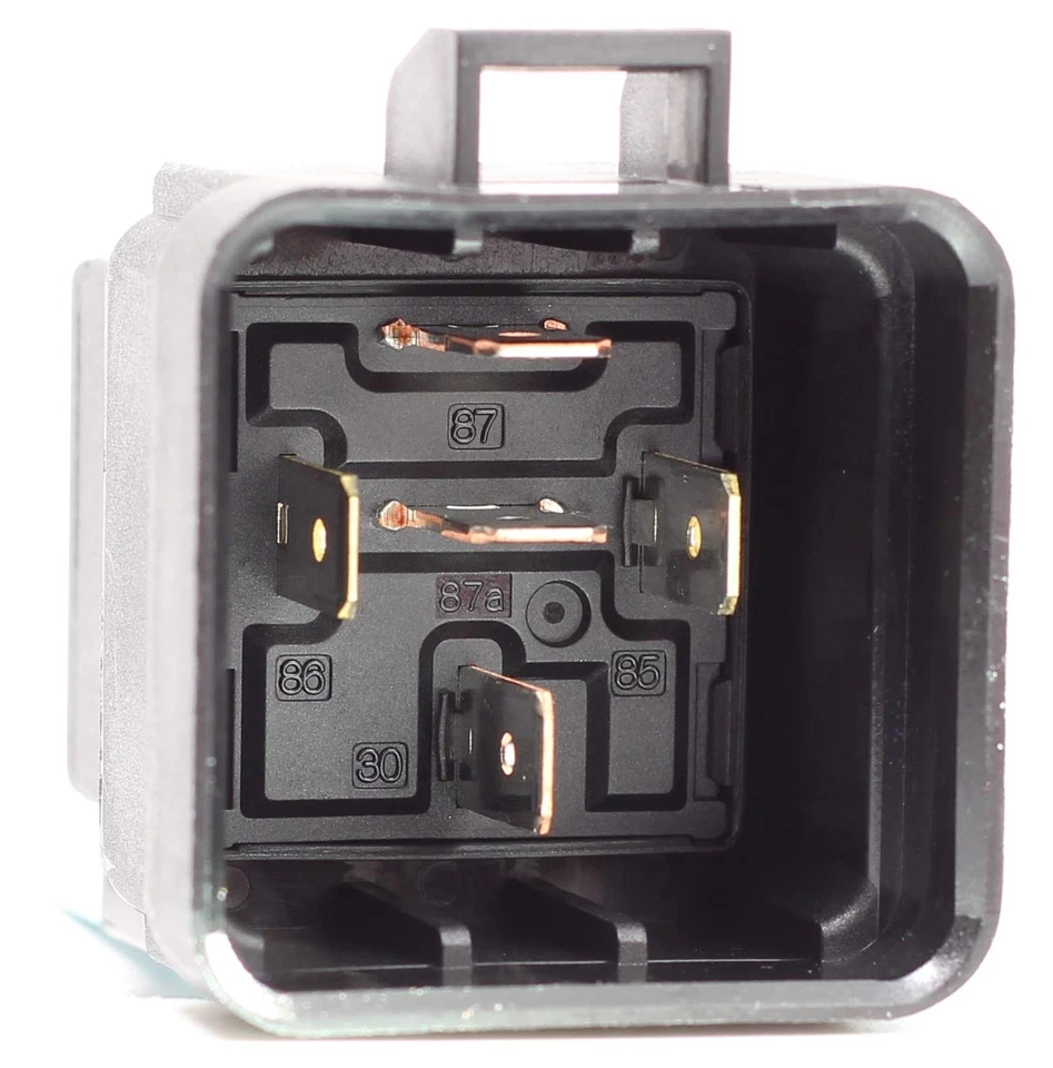 Fastronix 50/30 Amp Weatherproof Automotive Relay and Socket Kit - Image 3 of 4