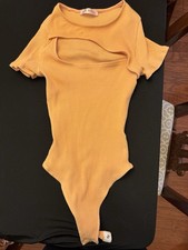 Blue Blush Women s Orange Solid Short Sleeve One Piece Bodysuit Regular M