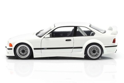 WERK83 - 1:18 BMW M3 (E36) GTR Plain Body Version White - Diecast