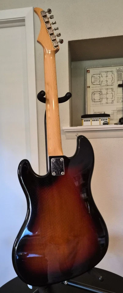 Vox Ace  JMI V205 2 Pickups 1963-66 Excellent, Complete with Hard Plush Case - Image 3 of 4