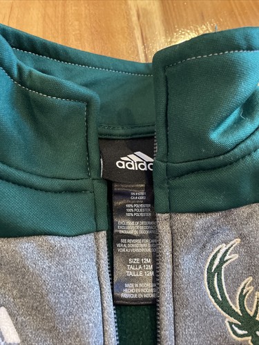 Kids Adidas Bucks zip up - Picture 2 of 2