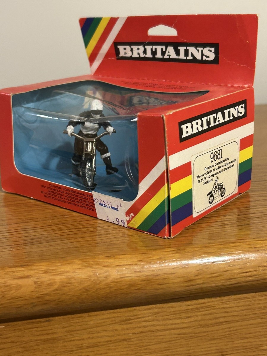 britains Two Speedway Motorcycles #9684 In The Wrong Box