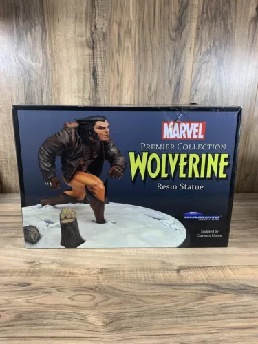 Estatua de resina Wolverine Diamond Select Marvel Premier Collection 9" de alto #54/3000