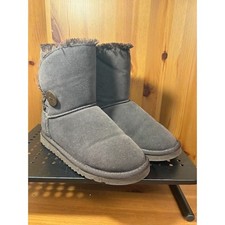 UGG Australia Bailey Button Short Suede Shearling Boots brown Womens Size 9