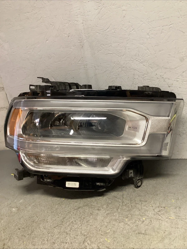201--2024 RAM 2500 3500 RIGHT RH PASSENGER SIDE HEADLIGHT OEM CHROME LED