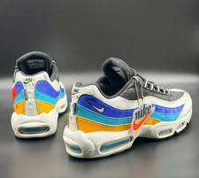 Size 9 - Nike Air Max 95 Windbreaker