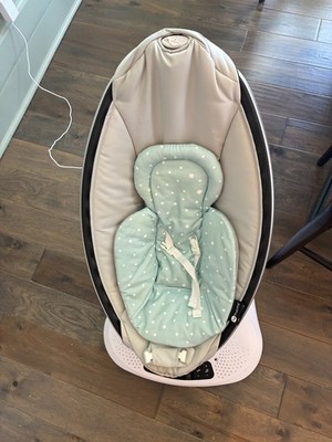 4Moms MamaRoo Model 1037 Classic Infant Swing Rocker with Sounds and Bluetooth