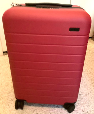 Away Luggage The Carry-On Hard Shell 22  Hardside Suitcase  Red - NEW