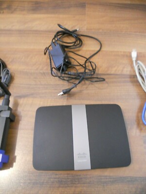 Linksys E4200 WLAN-Router