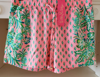 NWT Lilly Pulitzer Katia Short Pink Shandy Oh Diamond Girl Eng SIze XS (06040B)