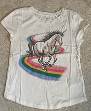 BNWT GAP kids Little Girl M 8 Short Sleeved White Graphic T- Shirt