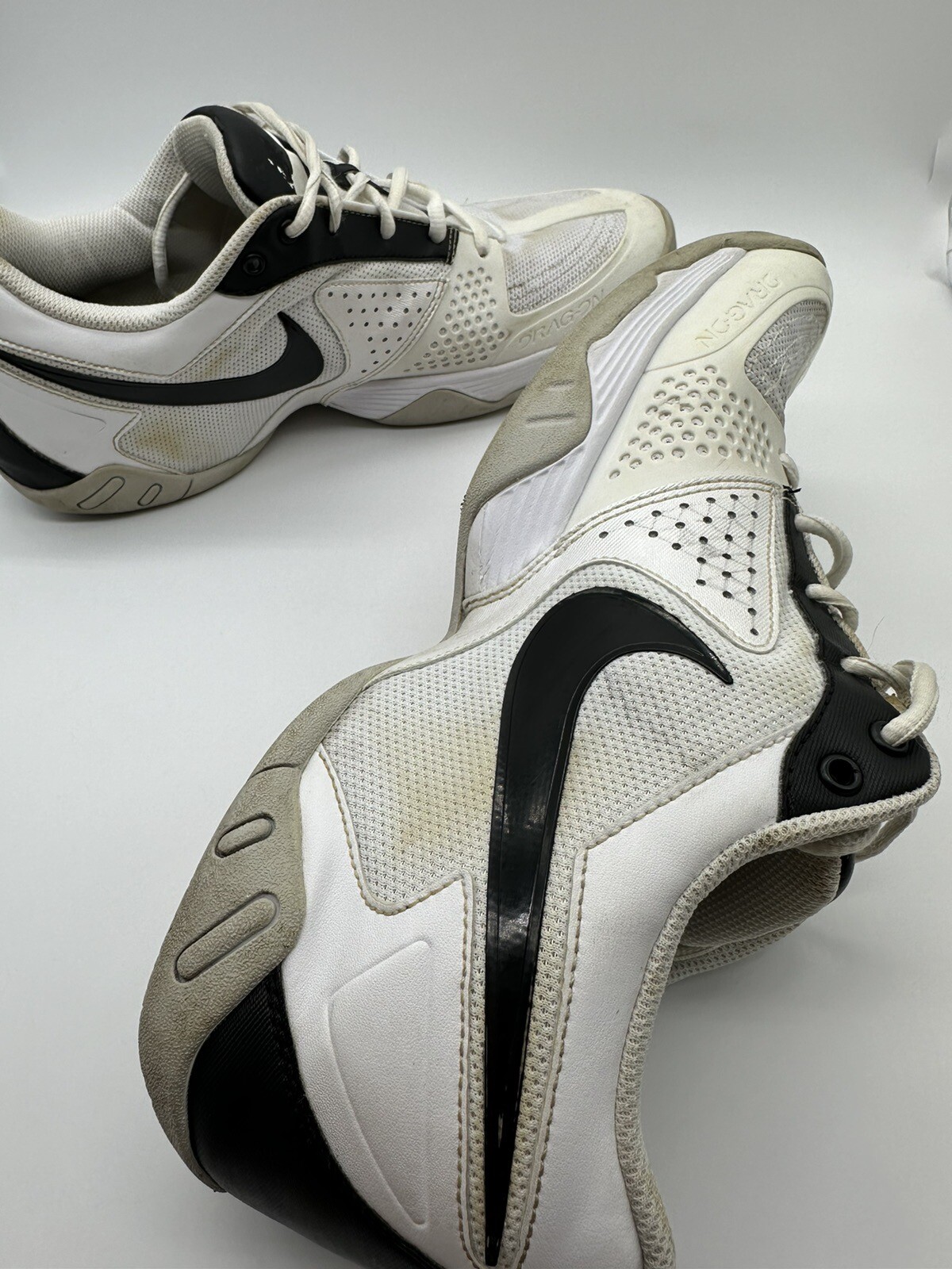 NIKE INDOOR COURT DRAG-ON AIR Athletic Shoes Sneakers 407869-101 Women's Size 12 thumbnail 9