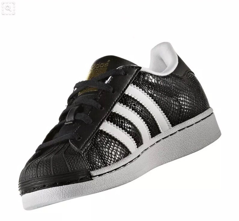 adidas Originals Superstar Reptile Boys Girls Trainers Black & White adidas Originals Superstar Reptile Boys Girls Trainers Black & White