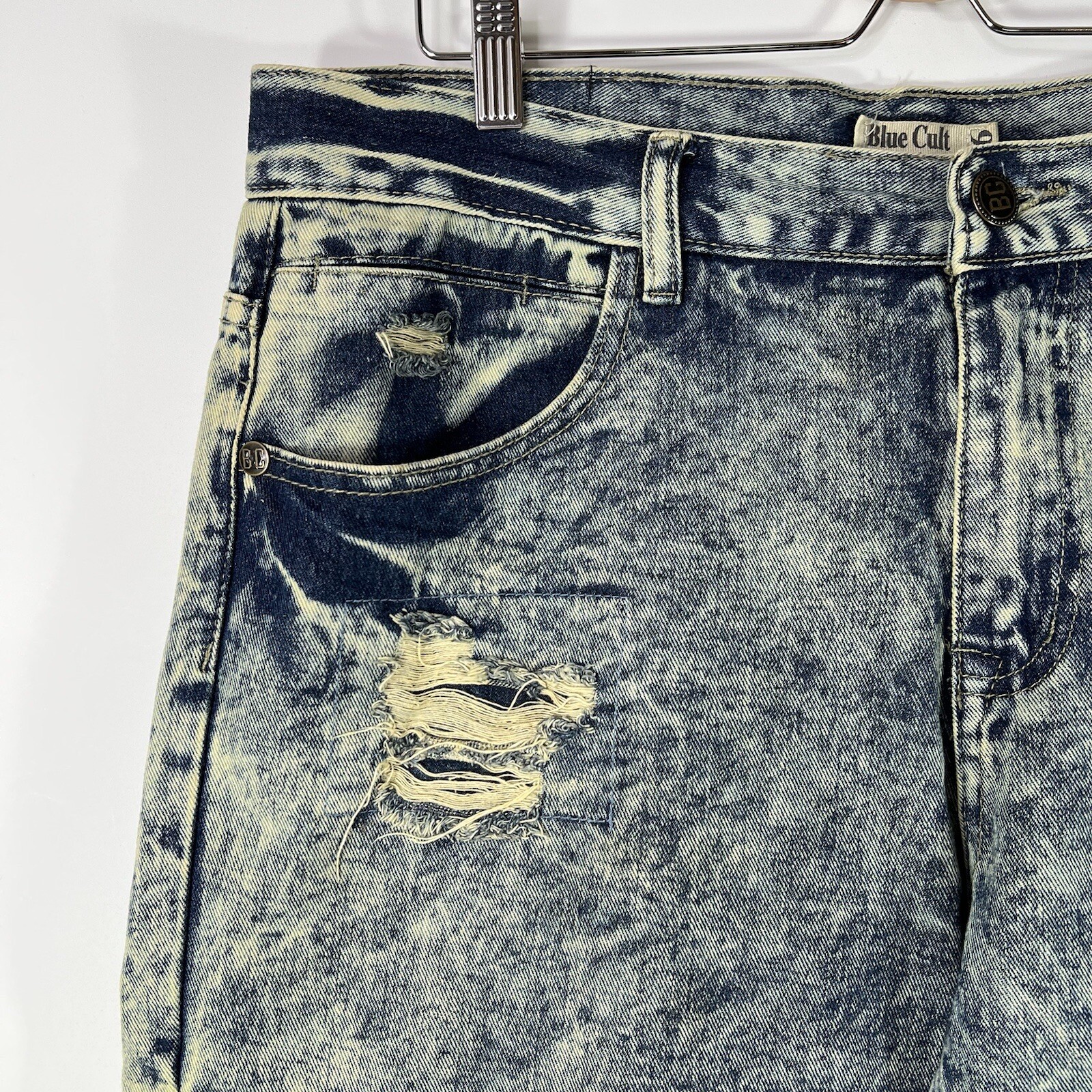 Plus Size - Flared Jean - Distressed Light Wash