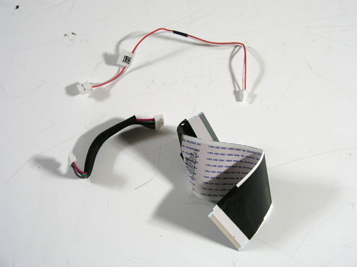CÂBLE LVDS DE carte mère Hisense 32" 32D12 2C.54003.Q31 [CN204] vers