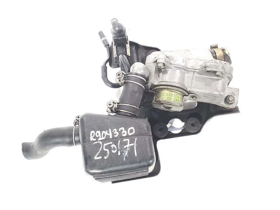 1993 Nissan 240SX OEM KA24DE 1481040F01 Air Injection Pump - Image 2 of 4
