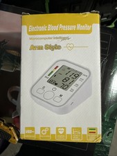 Automatic Upper Arm Blood Pressure Monitor Pulse Meter BP Machine Voice Talking