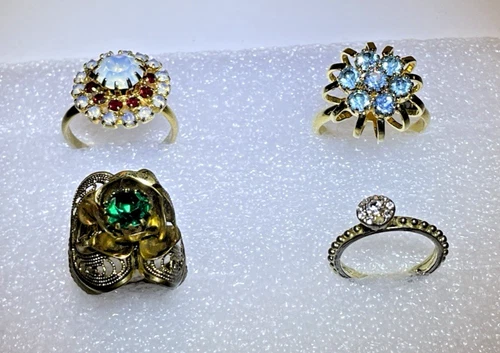 Mixed Lot VTG Fashion Costume Jewelry Rings W. GERMANY SOME ADJUSTABLE SPARKLY!