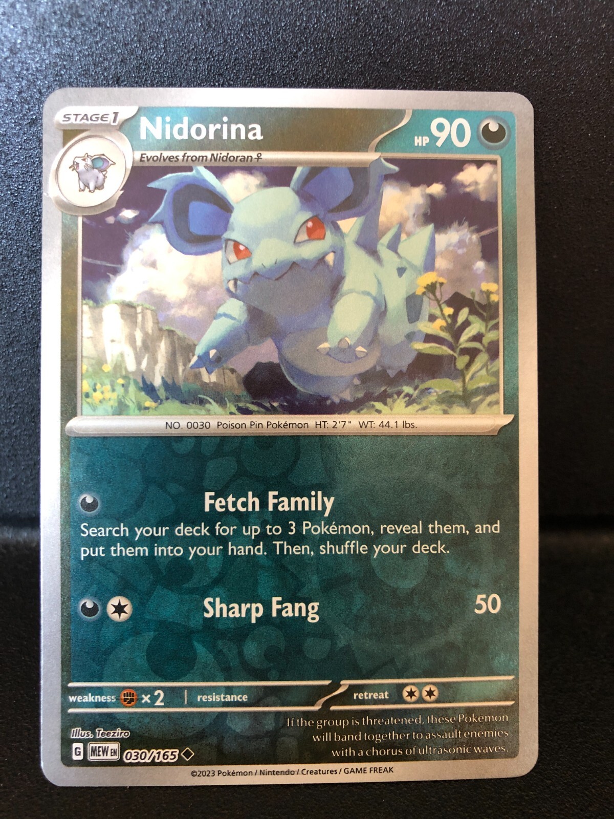 Nidorina Reverse Holo NM 030/165 Scarlet & Violet 151 Pokemon Card