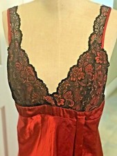TEA LENGTH LG.FANCY NIGHTY BY SEARS PRETTY MAROON COLOR / WITH BLACK LACE TRIM